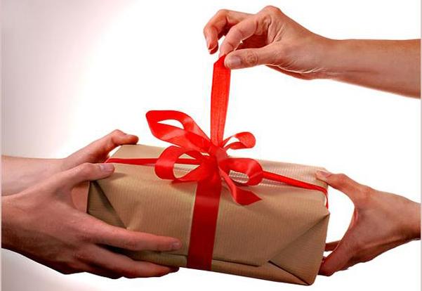 نقش انگیزشی جوایز در پیشرفت فردی و حرفه‌ای